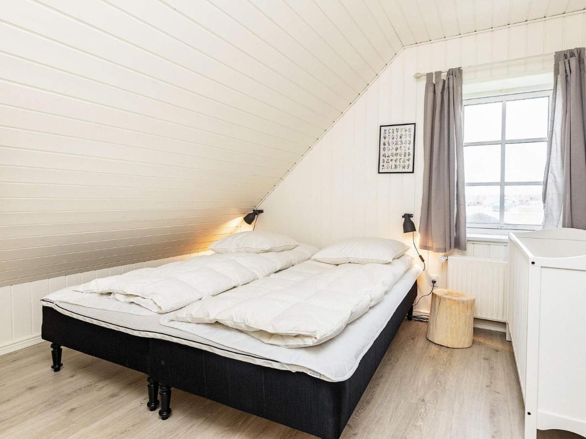 14 Person Holiday Home In L Kken Lokken Exterior photo
